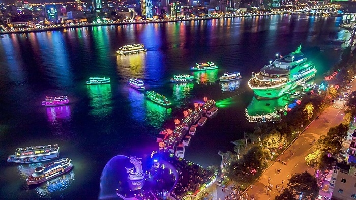 Tour Du thuyền sông Hàn Đà Nẵng 